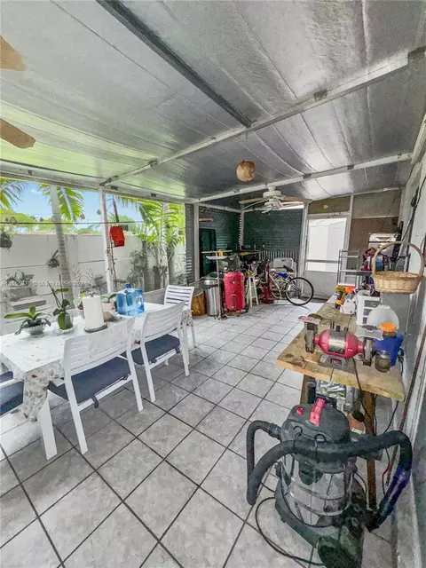 7002 W 29th Way, Hialeah, FL 33018 photo 24