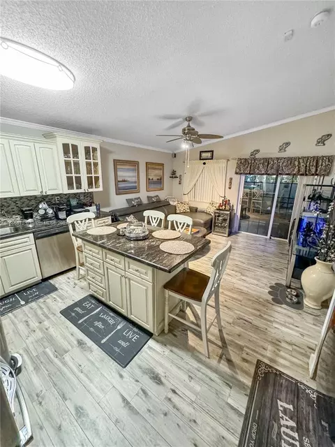 7002 W 29th Way, Hialeah, FL 33018 photo 20