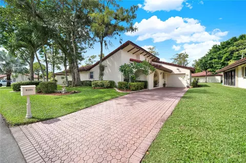8101 Hibiscus Cir #37, Tamarac, FL 33321