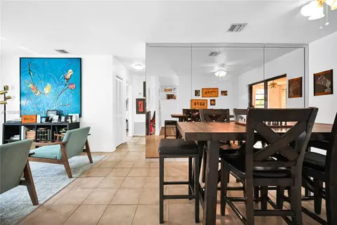 Dining - 14615 Harris Pl, Miami Lakes, FL 33014 photo 3 of 3