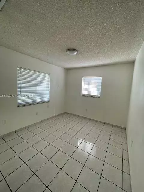 Other - 871 SE 3rd Pl, Hialeah, FL 33010 photo 9 of 11