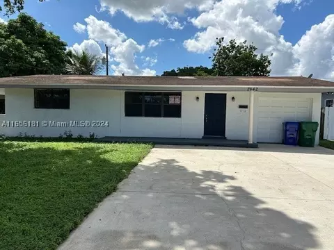 2642 Sabal Palm Dr, Miramar, FL 33023