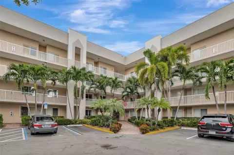 2503 N Nob Hill Rd #203, Sunrise, FL 33322