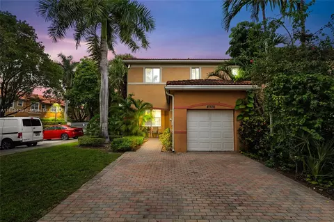 4900 SW 30th Ter #4900, Fort Lauderdale, FL 33312