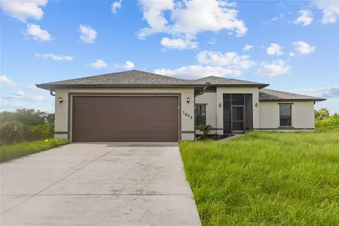 7655 16th Pl, Labelle, FL 33935