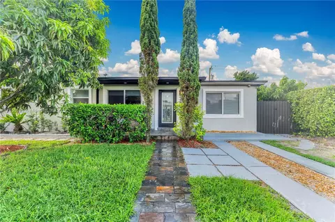7824 SW 34th Ter, Miami, FL 33155
