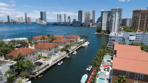 3835 NE 170th St #B-5, North Miami Beach, FL 33160