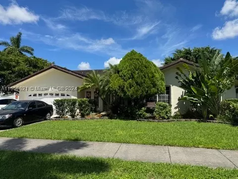 15371 SW 144th St, Miami, FL 33196