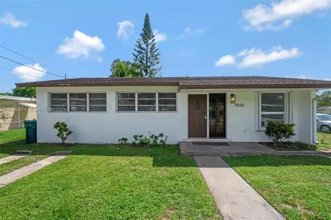 1930 NW 152nd St, Miami Gardens, FL 33054