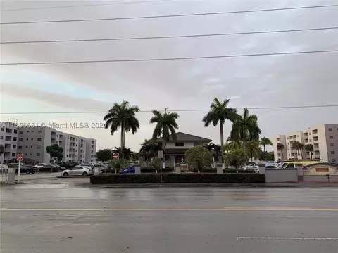 8185 NW 7th St #410, Miami, FL 33126