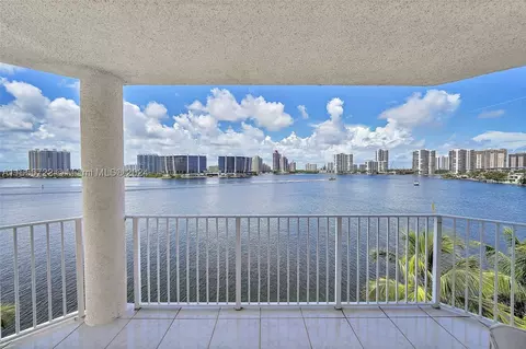 18260 N Bay Rd #702, Sunny Isles Beach, FL 33160