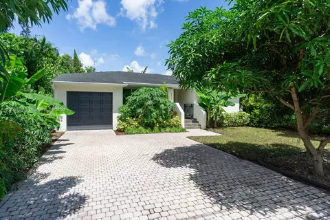 6325 SW 30th St, Miami, FL 33155