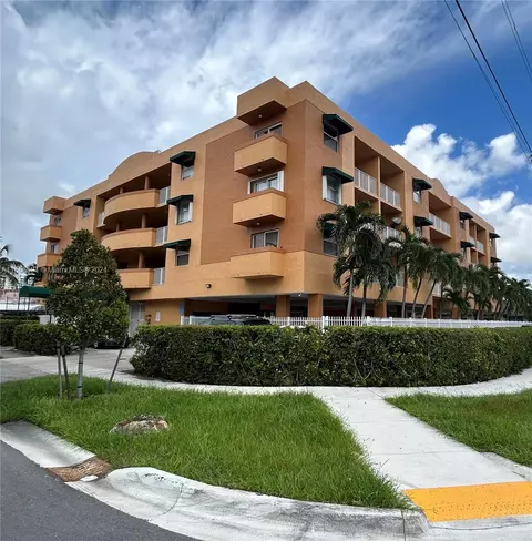 2441 SW 31st Ave #309, Miami, FL 33145