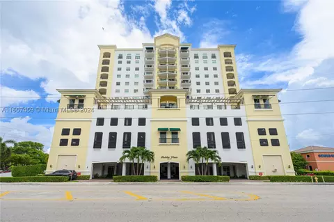 1627 SW 37th Ave #304, Miami, FL 33145