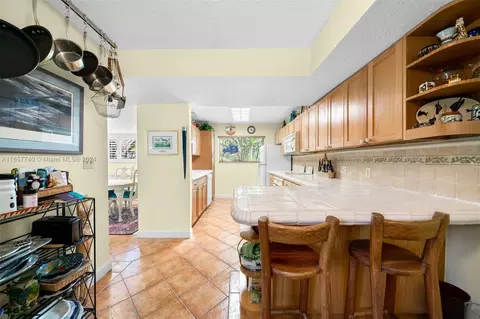 205 Enid Dr #32, Key Biscayne, FL 33149 photo 7