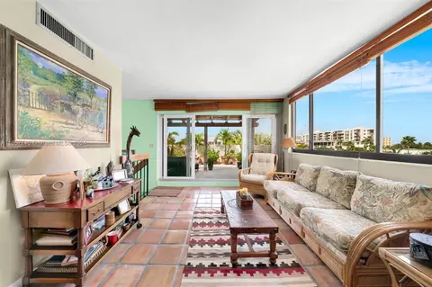 205 Enid Dr #32, Key Biscayne, FL 33149 photo 19