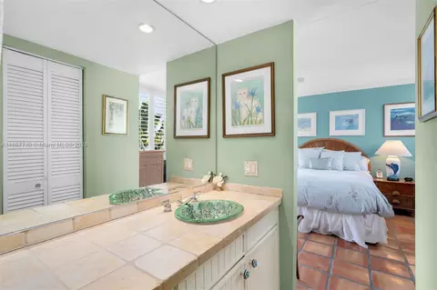 205 Enid Dr #32, Key Biscayne, FL 33149 photo 14