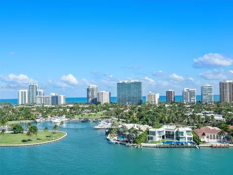 10261 E Bay Harbor Dr #301, Bay Harbor Islands, FL 33154