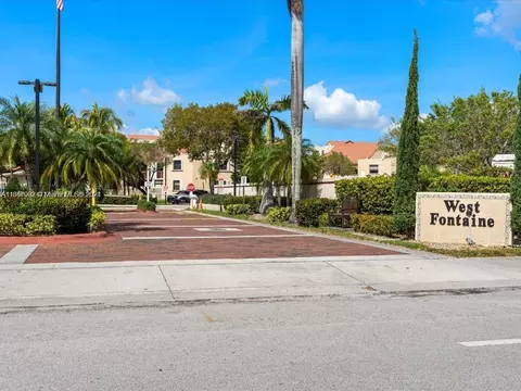 10253 NW 9th Street Cir #407-6, Miami, FL 33172