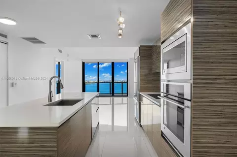 460 NE 28th St #3507, Miami, FL 33137 photo 1