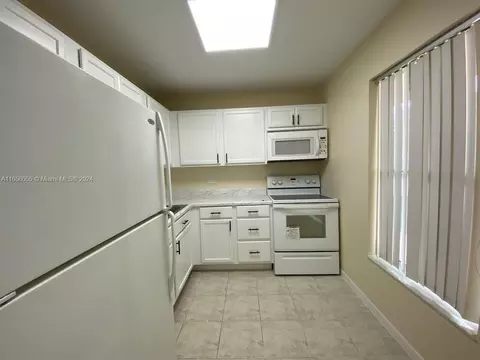 6071 NW 61st Ave #107, Tamarac, FL 33319