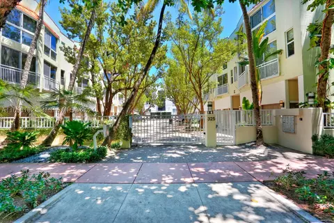 325 Meridian Ave #8, Miami Beach, FL 33139