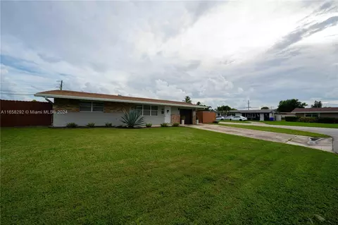 7930 NW 12th St, Pembroke Pines, FL 33024