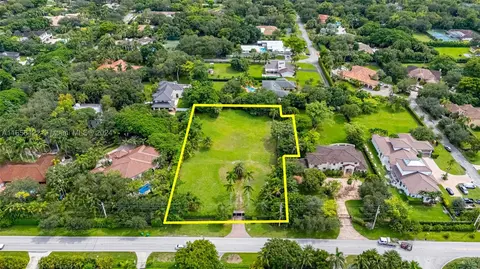 9450 SW 112th St, Miami, FL 33176
