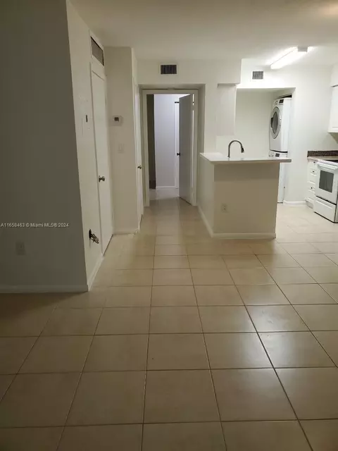 15221 SW 80th St #311, Miami, FL 33193