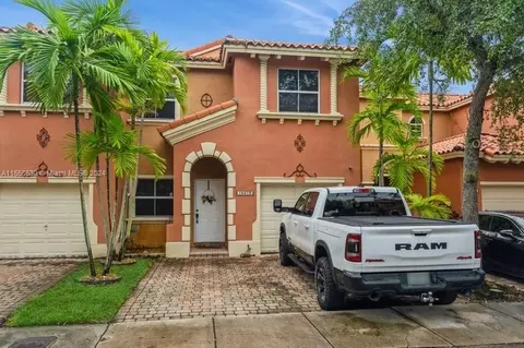 15273 SW 30th Ter, Miami, FL 33185