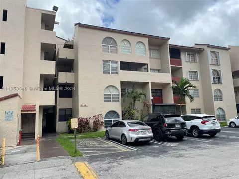 10661 SW 108th Ave #3F, Miami, FL 33176