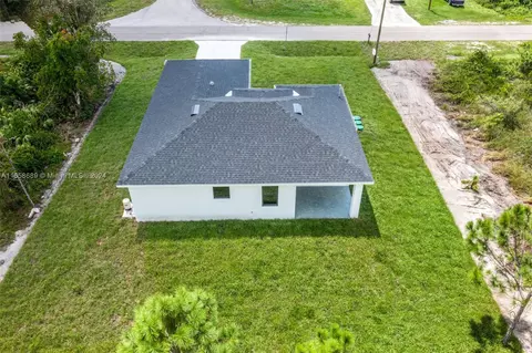720 Ashley, Lehigh Acres, FL 33974 photo 13