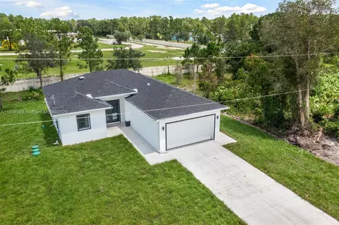 720 Ashley, Lehigh Acres, FL 33974 photo 9