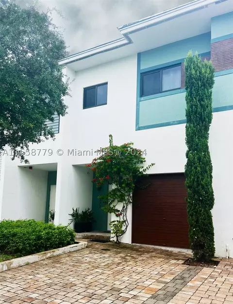 4377 NW 9th St #4377, Plantation, FL 33317