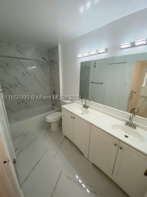 15295 SW 106th Ln #709, Miami, FL 33196