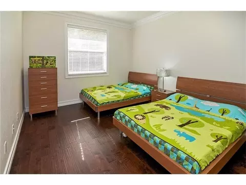 5010 NW 16th St, Lauderhill, FL 33313