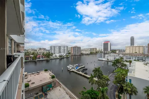 1965 S Ocean Dr #8L, Hallandale Beach, FL 33009