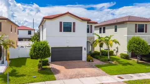10522 W 35th Ln, Hialeah, FL 33018 photo 32