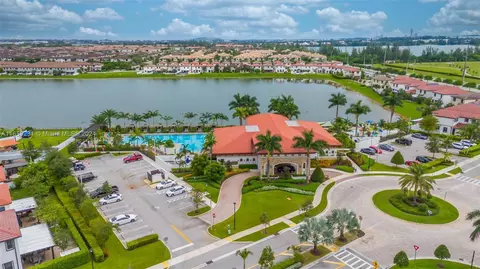 10522 W 35th Ln, Hialeah, FL 33018 photo 43
