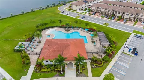 10522 W 35th Ln, Hialeah, FL 33018 photo 51