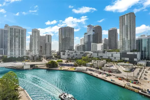 92 SW 3rd St #1203, Miami, FL 33130