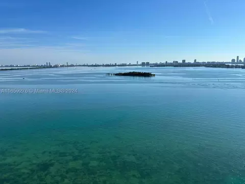 725 NE 22 St #17D, Miami, FL 33137