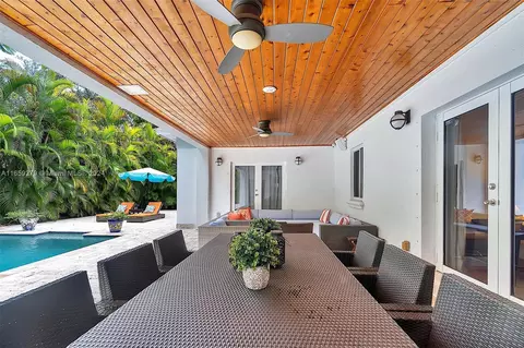 Exterior - 1011 Madrid St, Coral Gables, FL 33134 photo 6 of 13