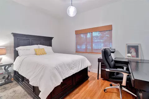 Bedroom - 1011 Madrid St, Coral Gables, FL 33134 photo 2 of 9