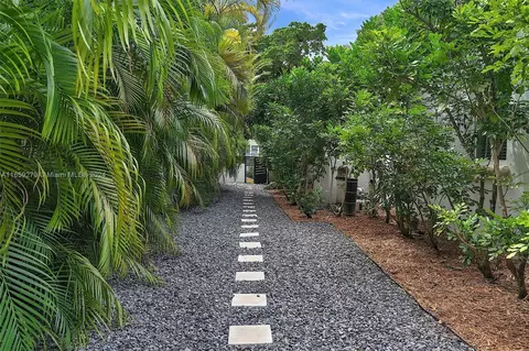 Exterior - 1011 Madrid St, Coral Gables, FL 33134 photo 12 of 13
