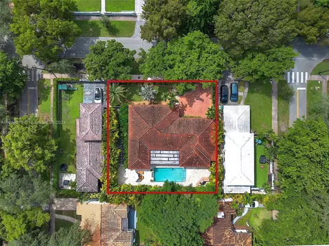 View/Area - 1011 Madrid St, Coral Gables, FL 33134 photo 4 of 4