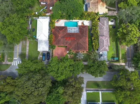 View/Area - 1011 Madrid St, Coral Gables, FL 33134 photo 1 of 4
