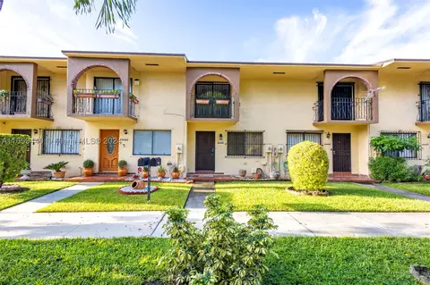 1786 W 42nd St #1786, Hialeah, FL 33012