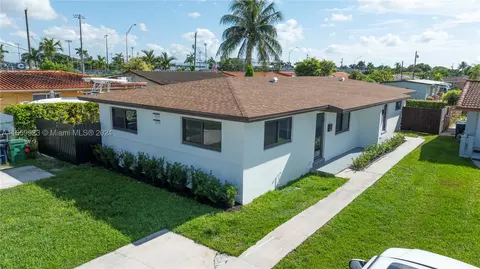 3221 SW 90th Ave, Miami, FL 33165