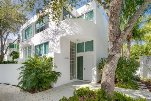 3266 Virginia St #B-3, Miami, FL 33133